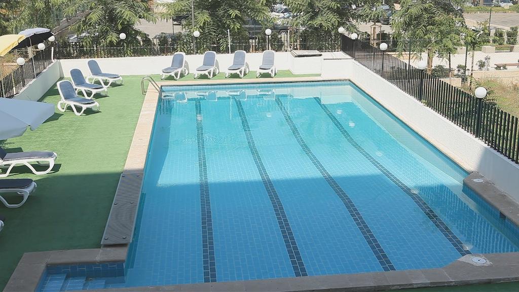 Queens Land Hotel Jounieh Ngoại thất bức ảnh